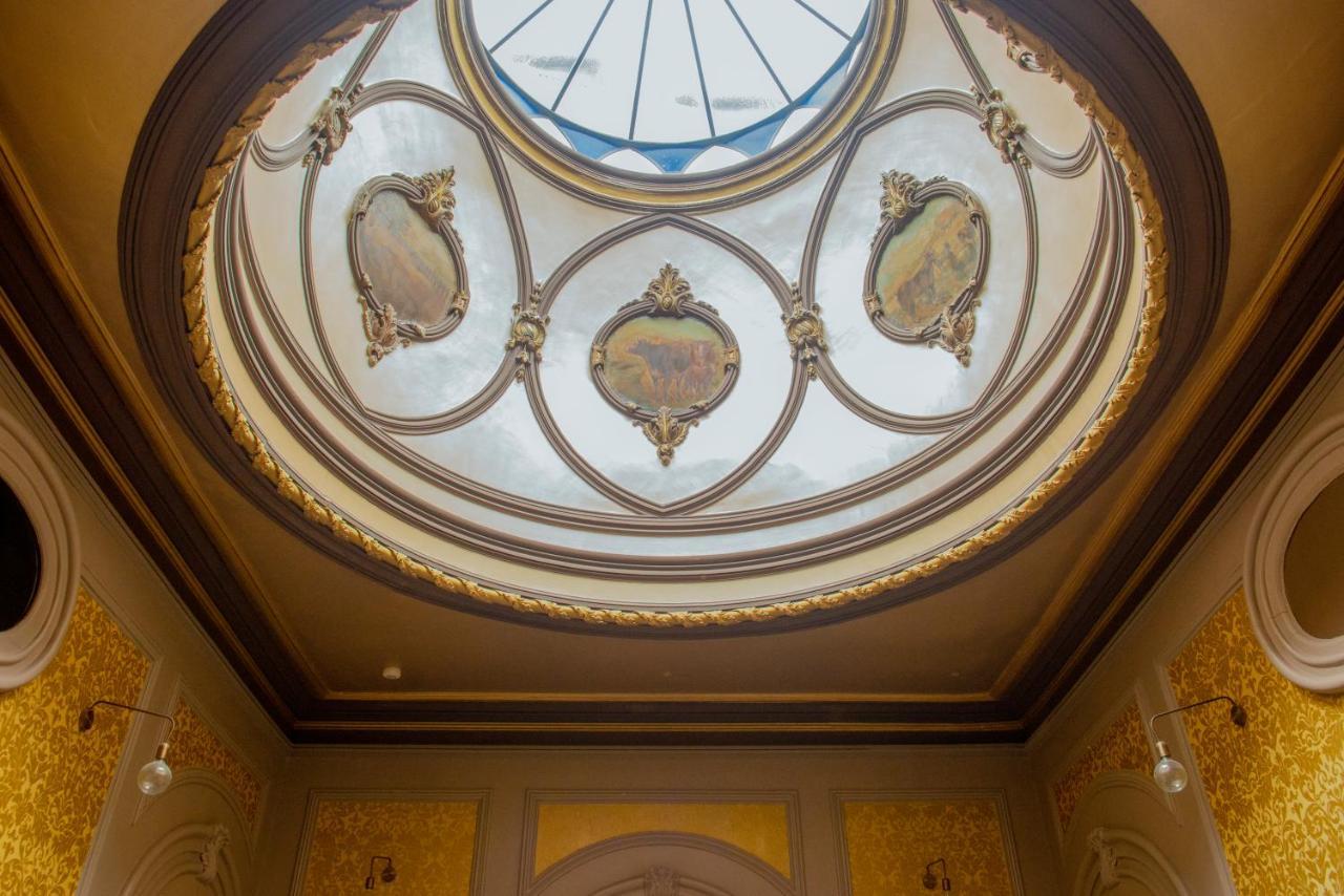 Charm Palace ปอร์โต ภายนอก รูปภาพ